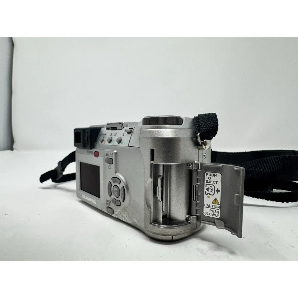 Olympus Camedia C-750 Ultra Zoom 4.0MP Compact Digital Camera For Parts